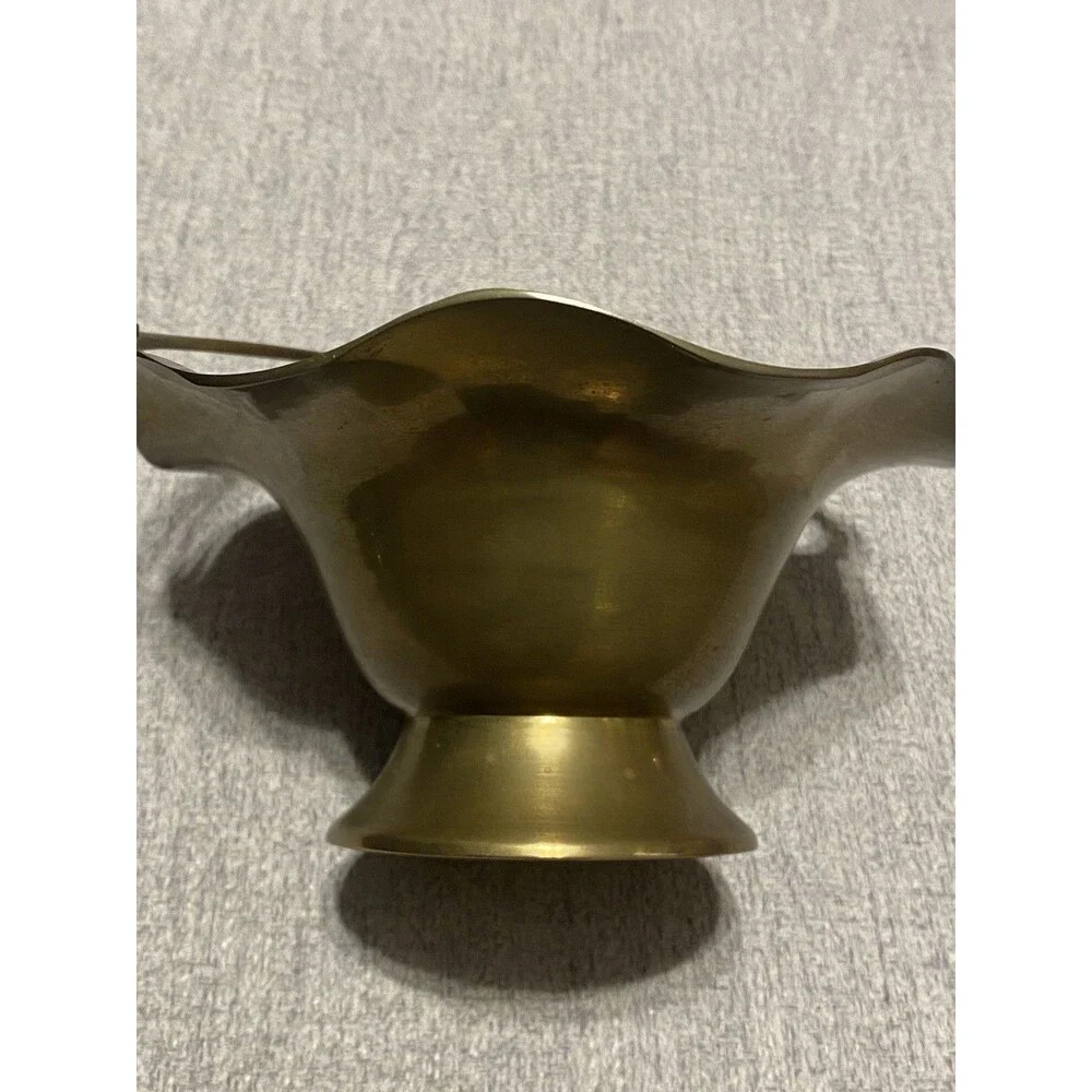 Vintage Brass Basket Ruffled Edge With Handle,  Trinket Dish, Ashtray, Decor